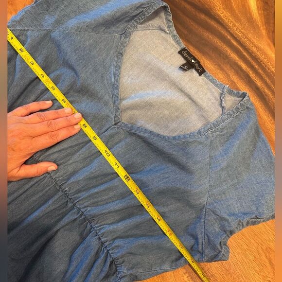 Derek Heart Chambray V-NeckTiered Dress. Size Large - Picture 6 of 9